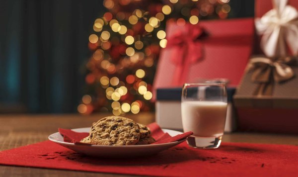 Comment organiser une soirée à thème réussie dans votre bar ?